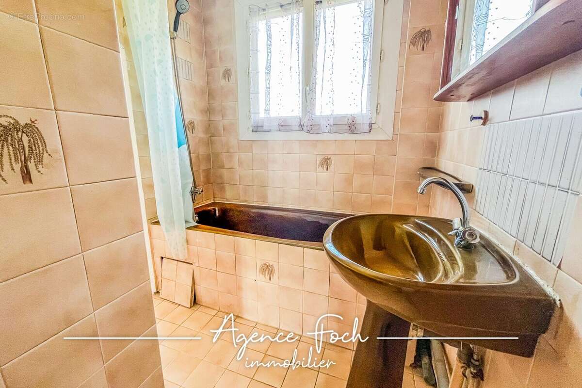 Appartement 51 m² à Tarbes  - photo 8