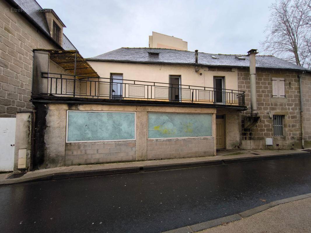 Maison à BRIVE-LA-GAILLARDE