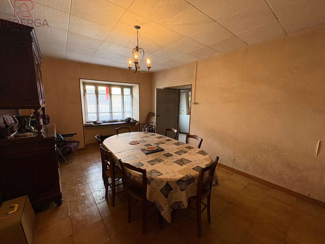 Maison à LACABAREDE