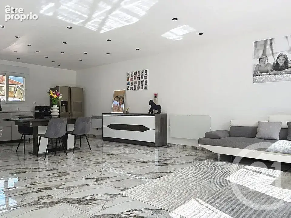 Maison 5 pièces 100 m² à vendre à Estissac (10190) - photo 3