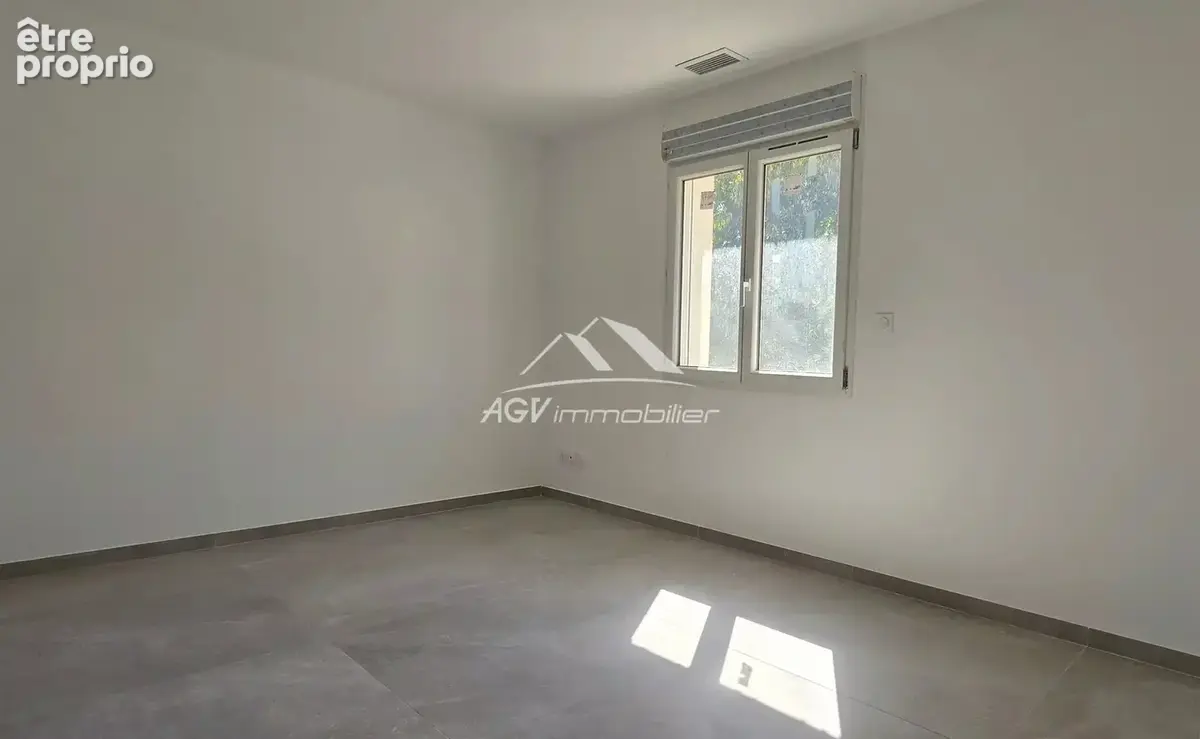 Centre ville, villa contemporaine, 4 chambres, piscine - photo 9
