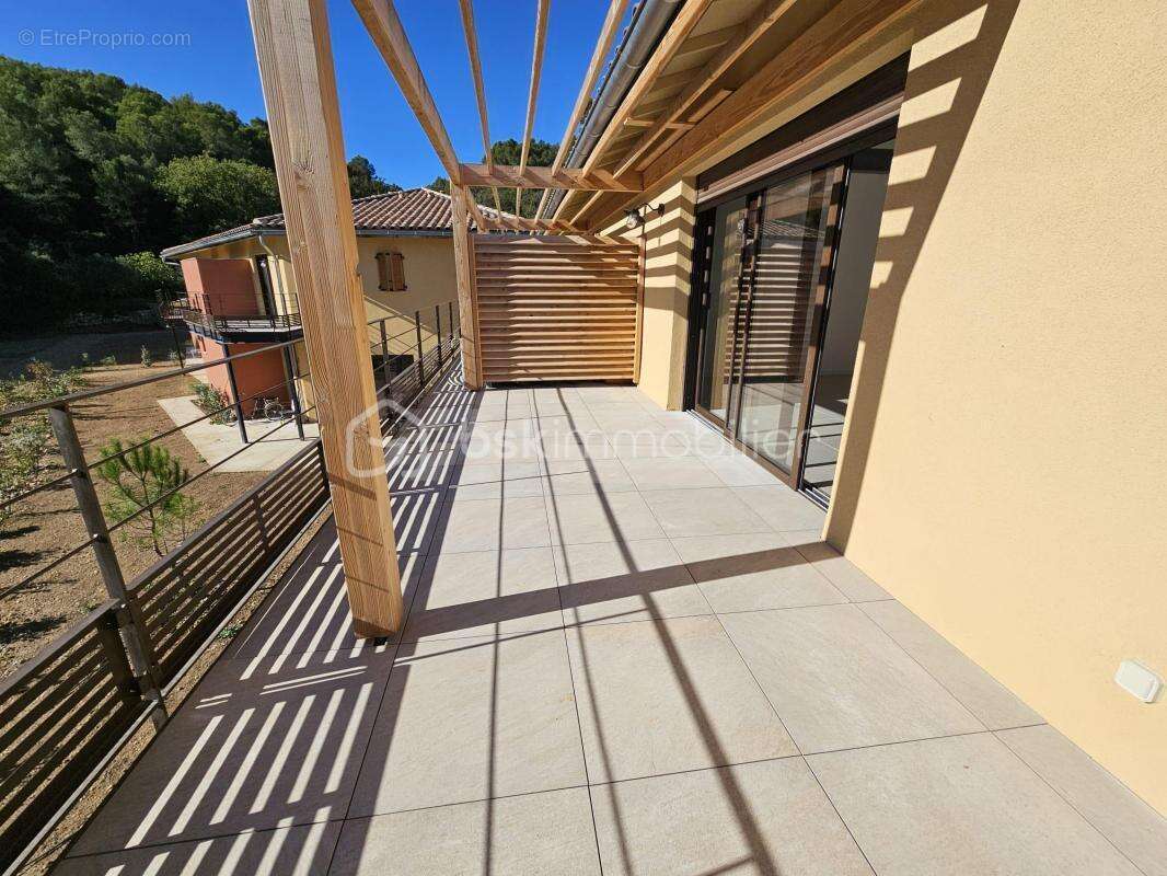 Appartement à DRAGUIGNAN