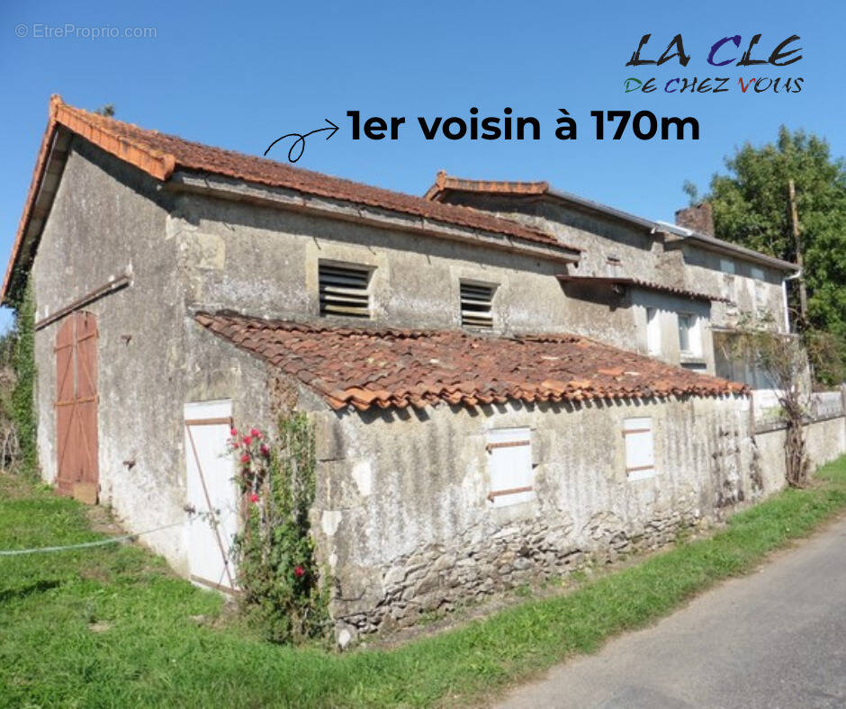 Maison à LA CHAPELLE-THIREUIL