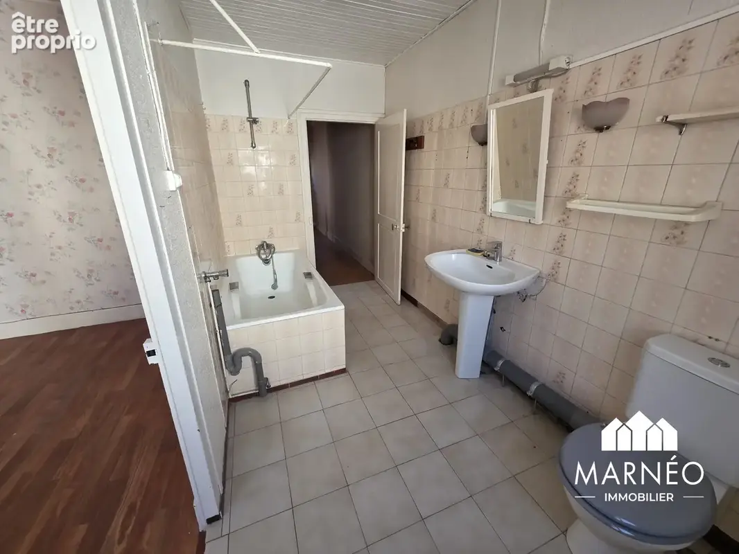 Maison 6 pièces 137 m² à vendre à Chalons-En-Champagne (51000) - photo 7