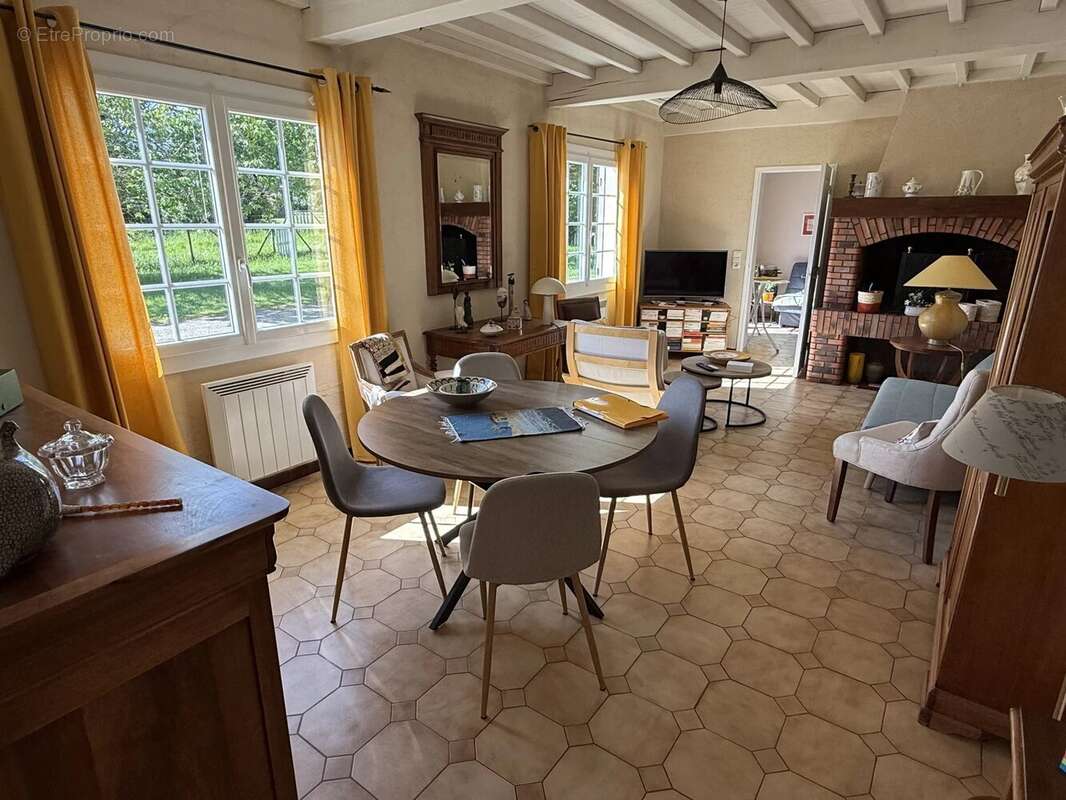 Maison à SAINTE-CHRISTIE-D'ARMAGNAC
