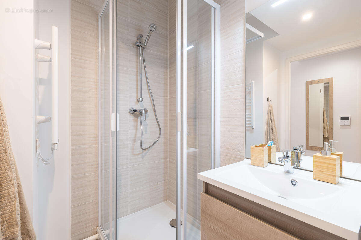 Appartement à IVRY-SUR-SEINE