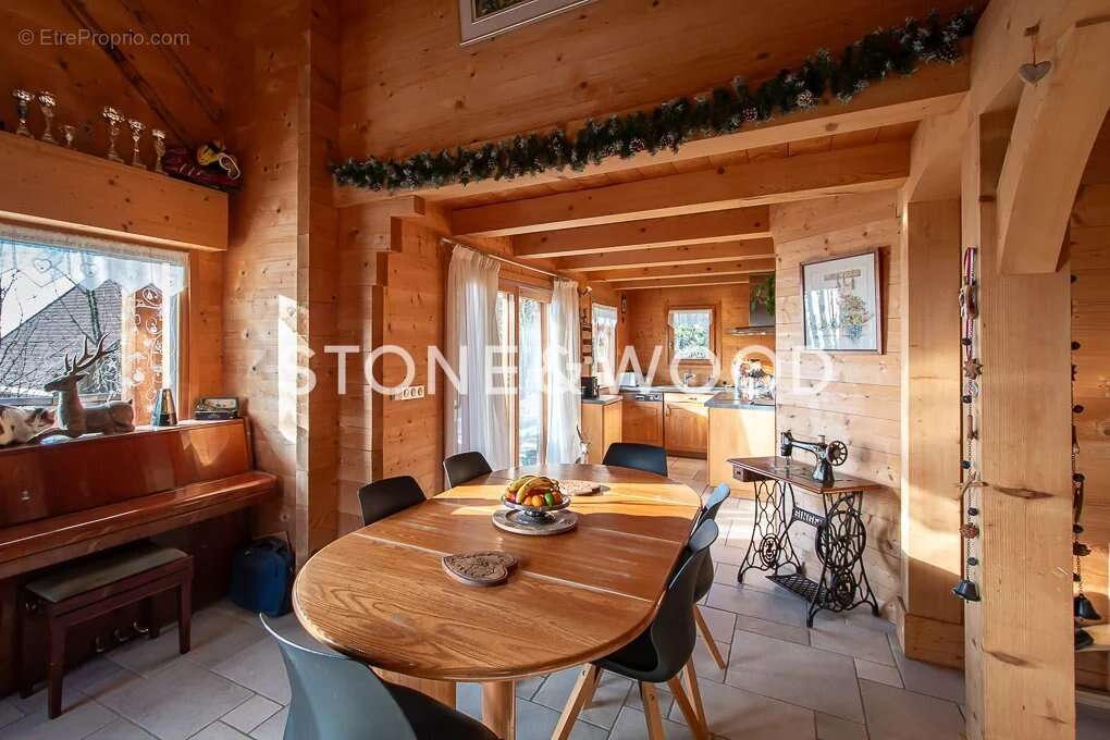 Maison à SAINT-JEAN-DE-SIXT