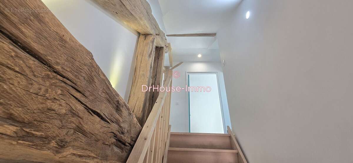 Appartement à MOUROUX