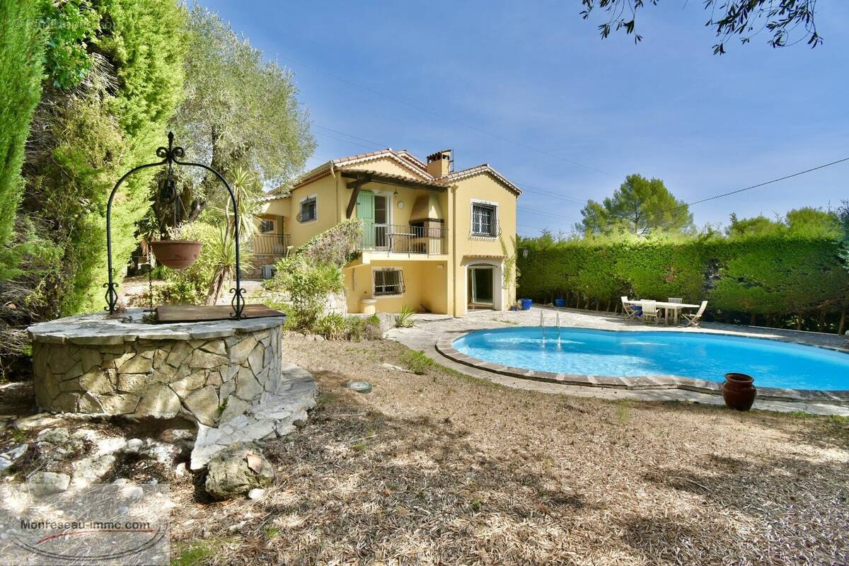 Maison à MOUGINS