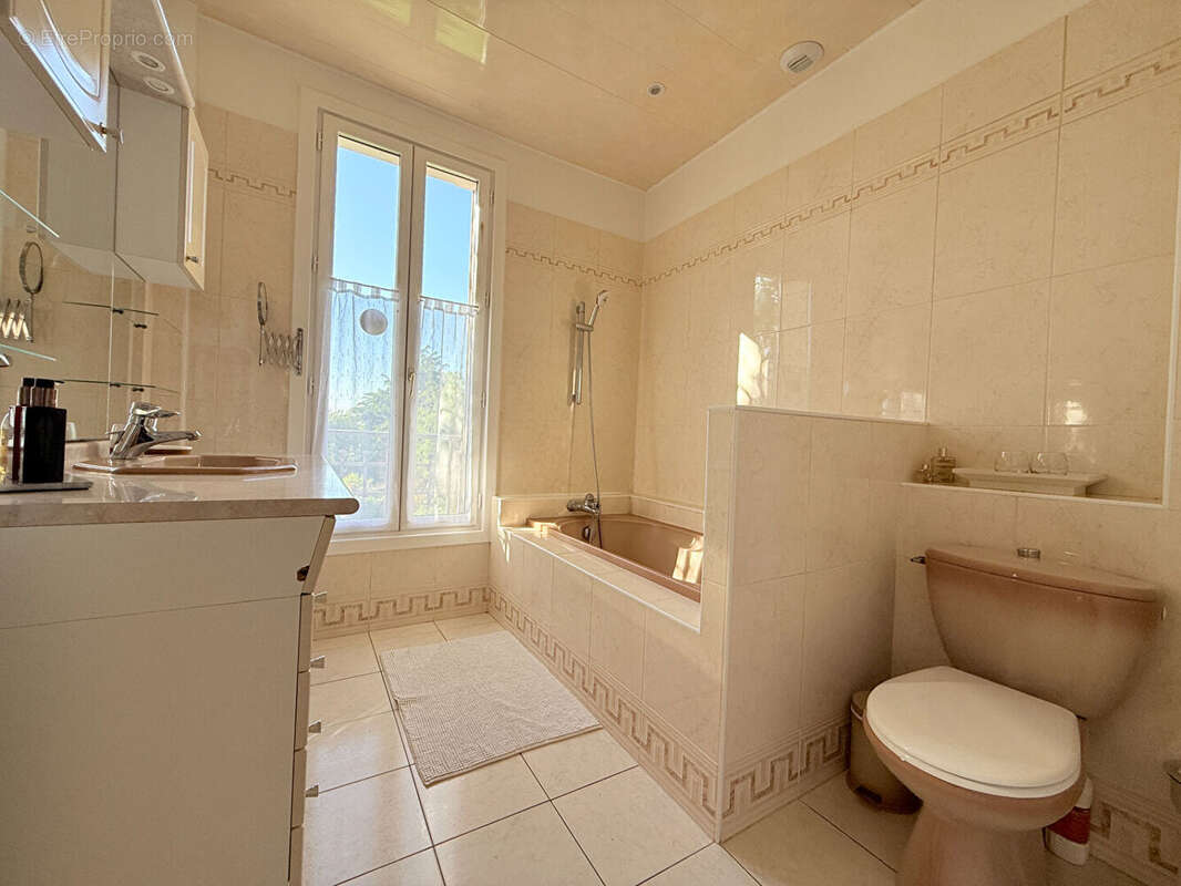 Maison à RIS-ORANGIS