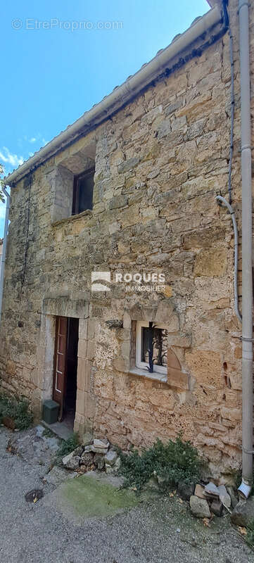 Maison de village R+1 et son petit patio - photo 2