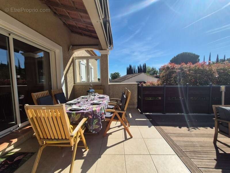 Maison à SOLLIES-VILLE