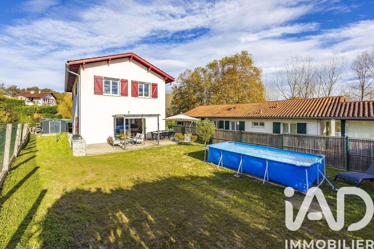 Photo 8 - Maison à BRISCOUS