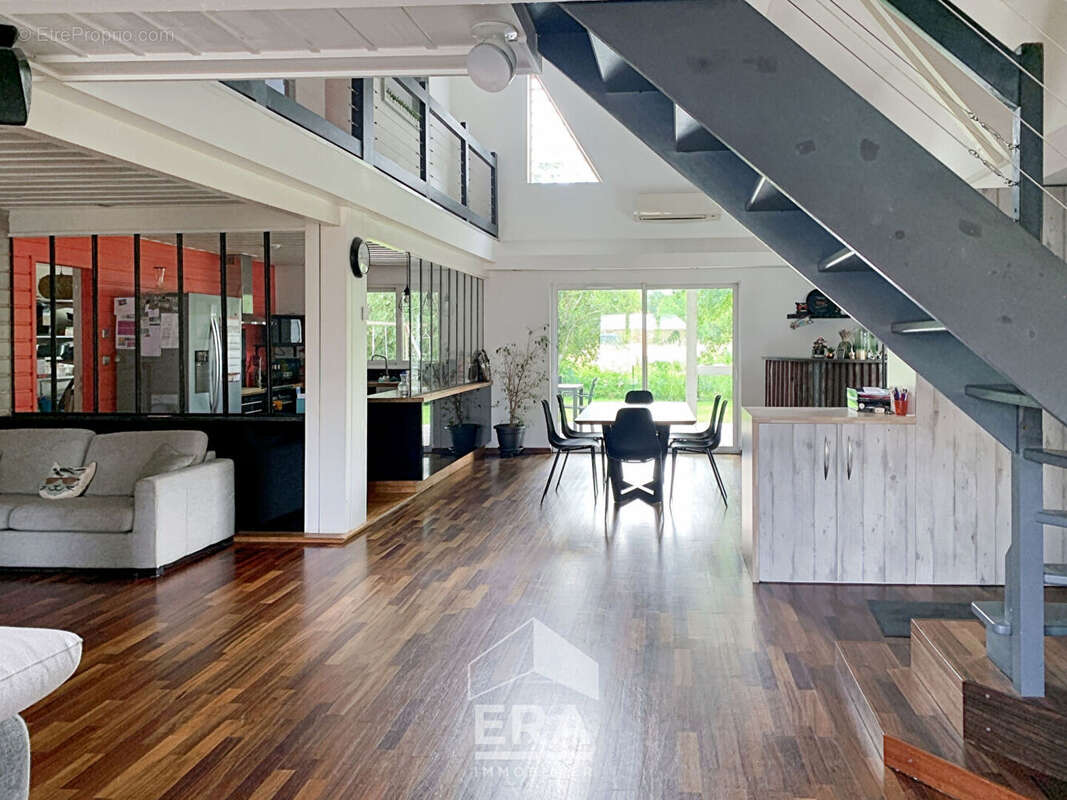 Maison à LE PIAN-MEDOC