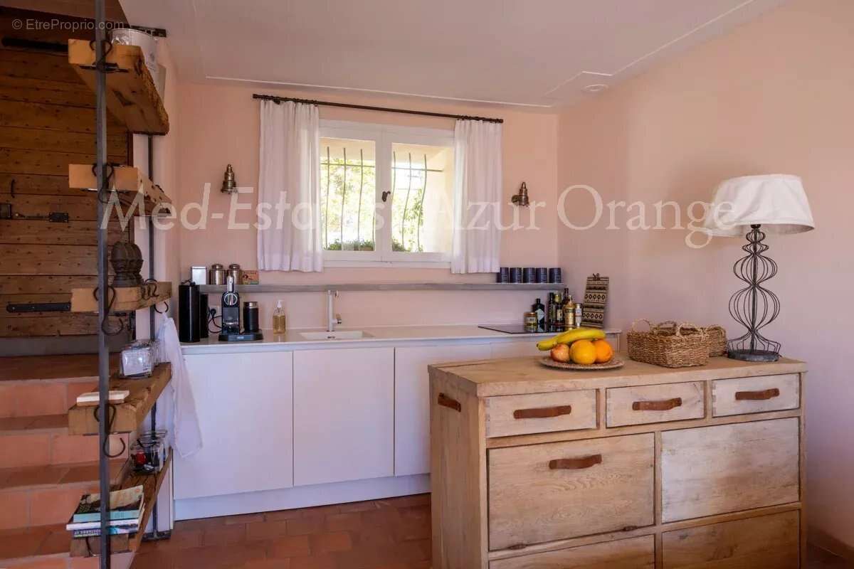 Appartement à GRIMAUD