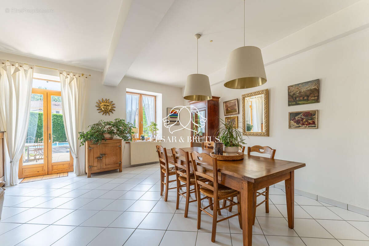 Maison à BEYNOST