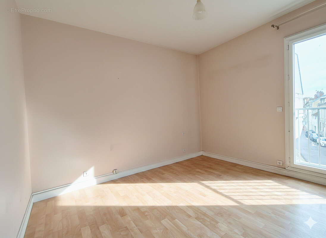 Appartement à SENS