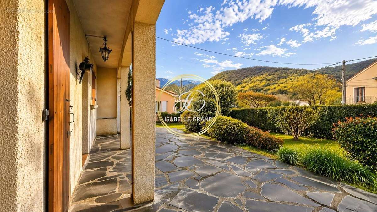 Maison à RIA-SIRACH