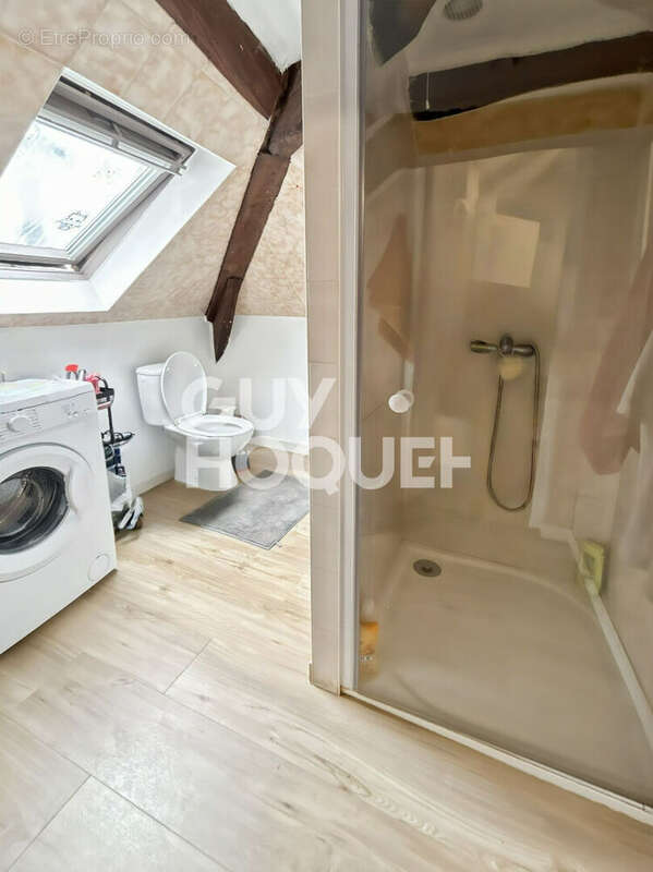 Appartement à FONTENAY-TRESIGNY