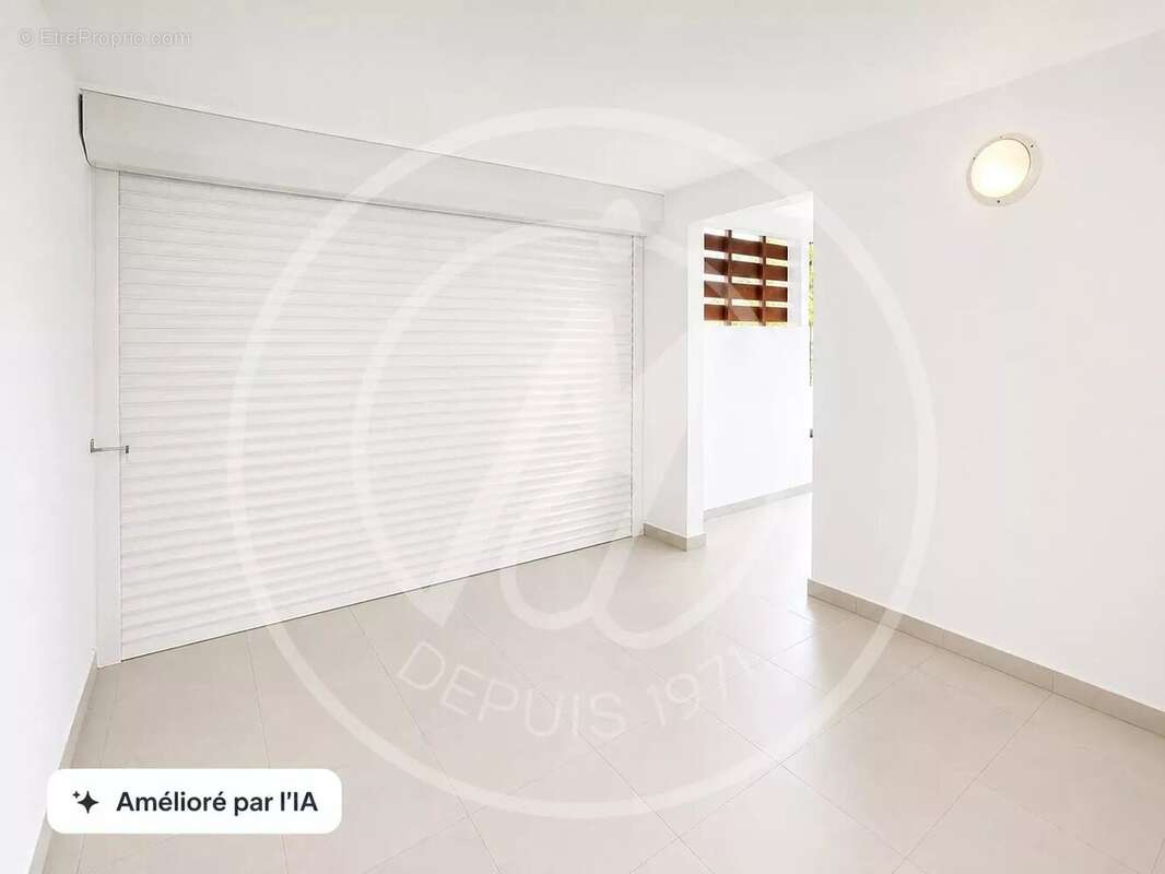 A vendre 215 000 € *bel appartement type f3 a vendre - le gosier - photo 2