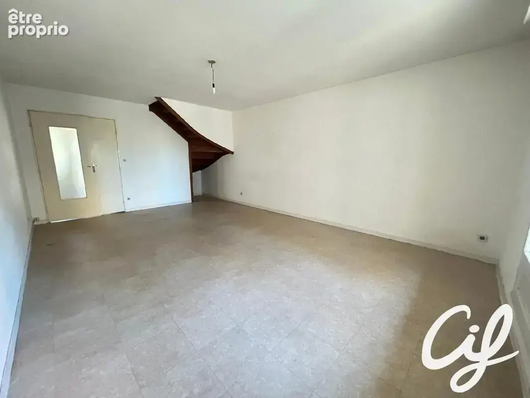 Appartement T3C NANTES Richebourg - 76.29 m2  235 000 Euros - photo 2