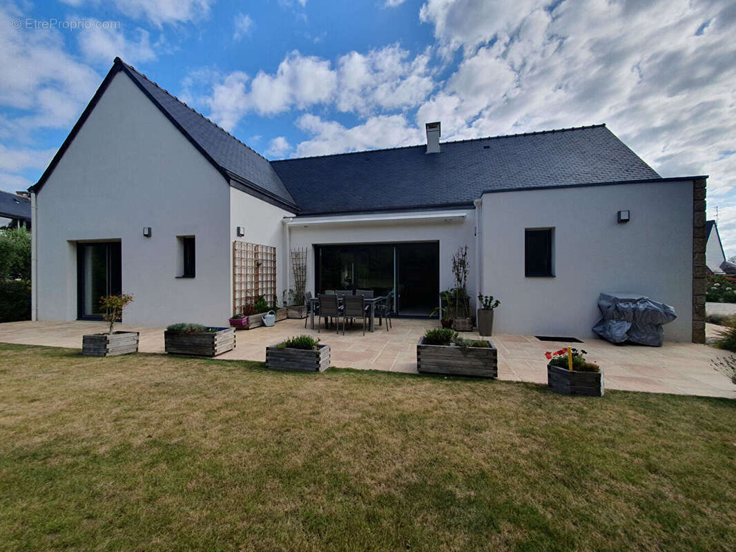 Maison à LOCMARIAQUER