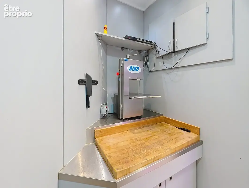 Commerce 90 m² à vendre à Villeurbanne (69100) - photo 5