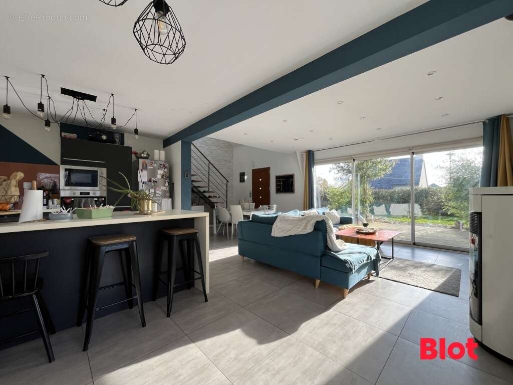 Maison à LE SEL-DE-BRETAGNE