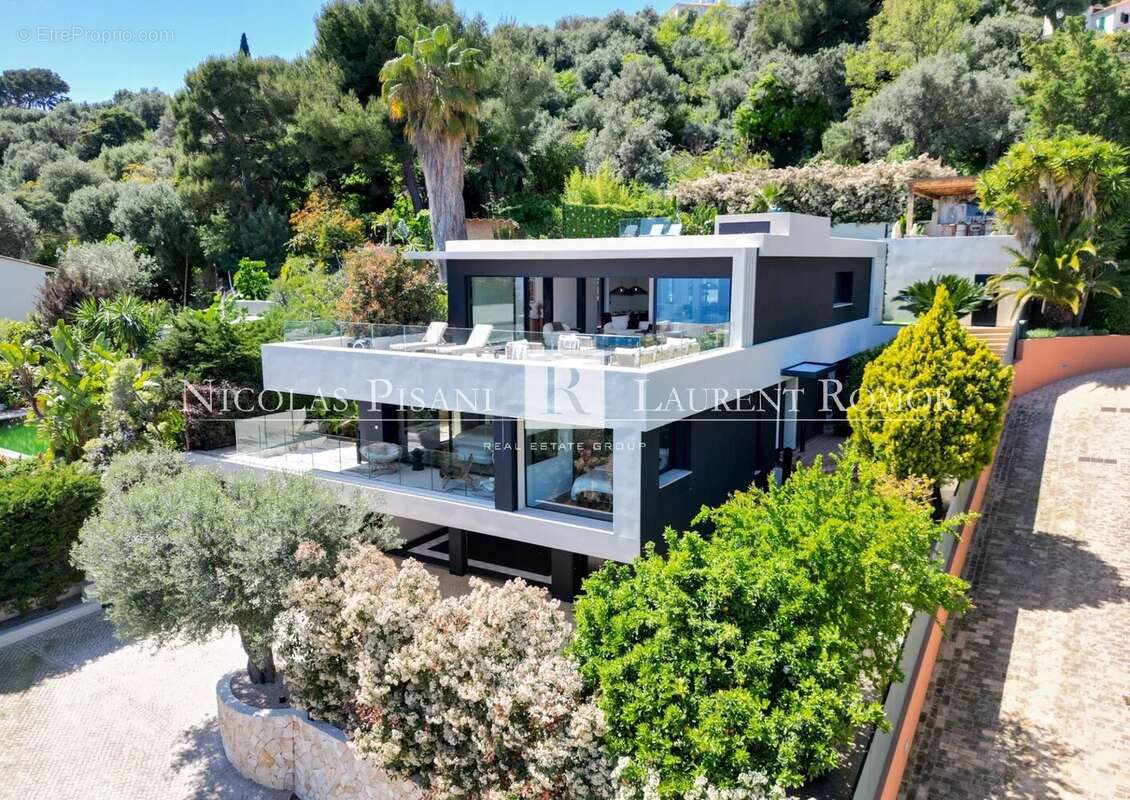 Maison à ROQUEBRUNE-CAP-MARTIN