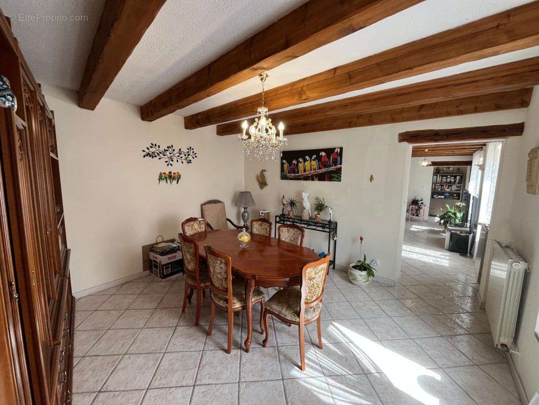 Maison à waville de 165 m² - photo 2