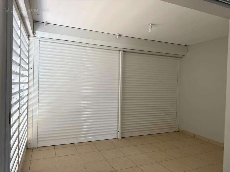 Studio en rez-de-jardin à vendre sur cul-de-sac, saint-martin (97150) - photo 2