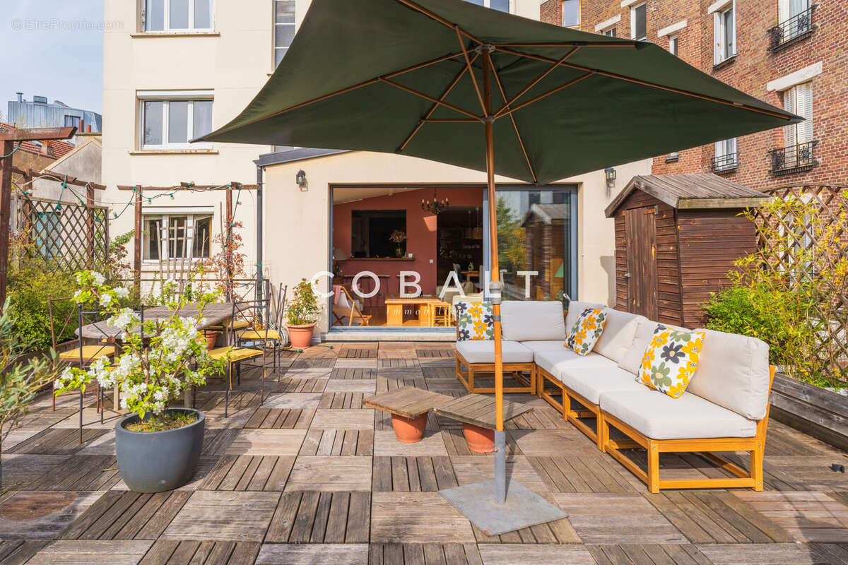 Appartement à SURESNES