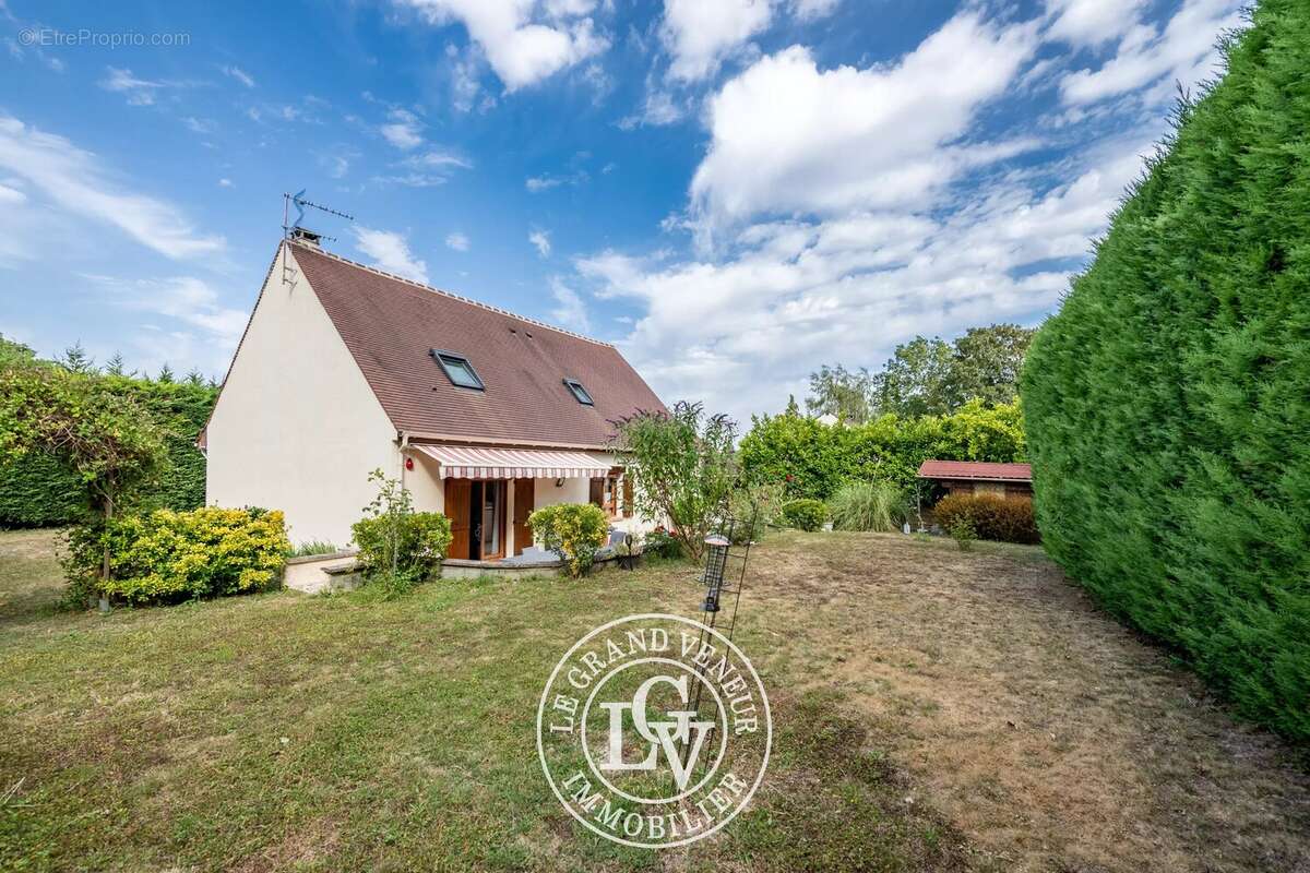 Proche barbizon- maison familiale  - 4 chambres - carport double - terrasse - jardin - photo 4