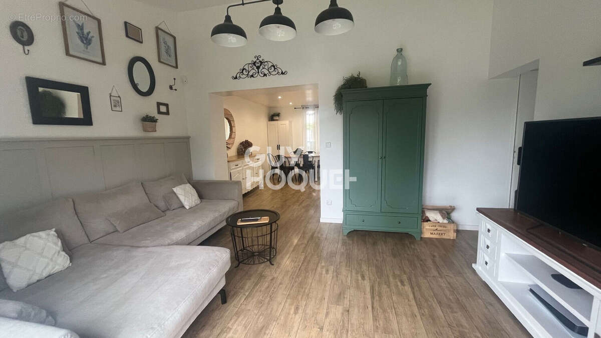 Maison à MARGNY-LES-COMPIEGNE