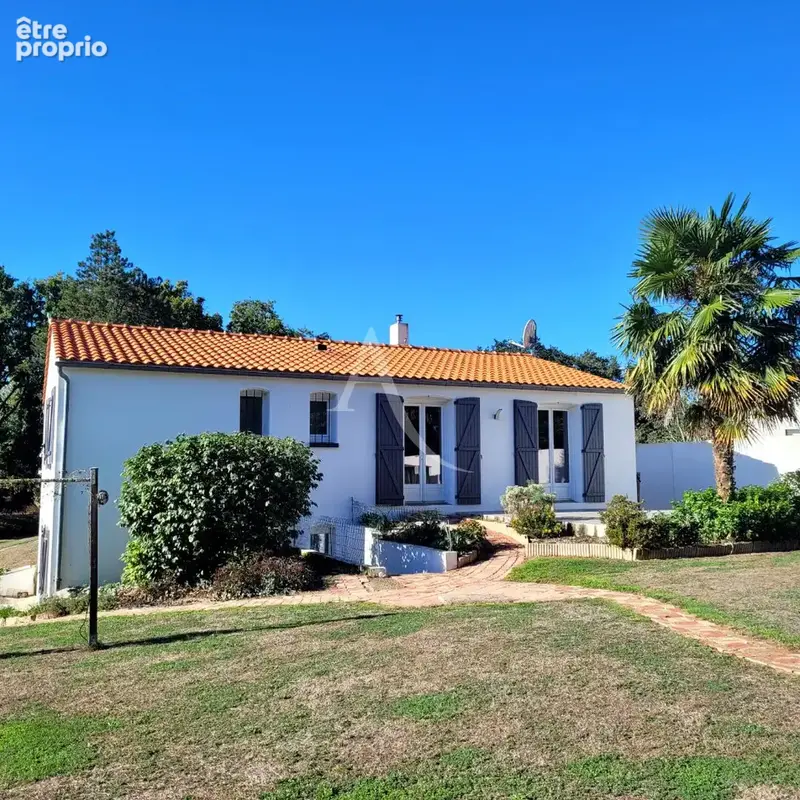 Maison  - Saint-Avaugourd-des-Landes - 93 m² avec sous-sol - photo 15