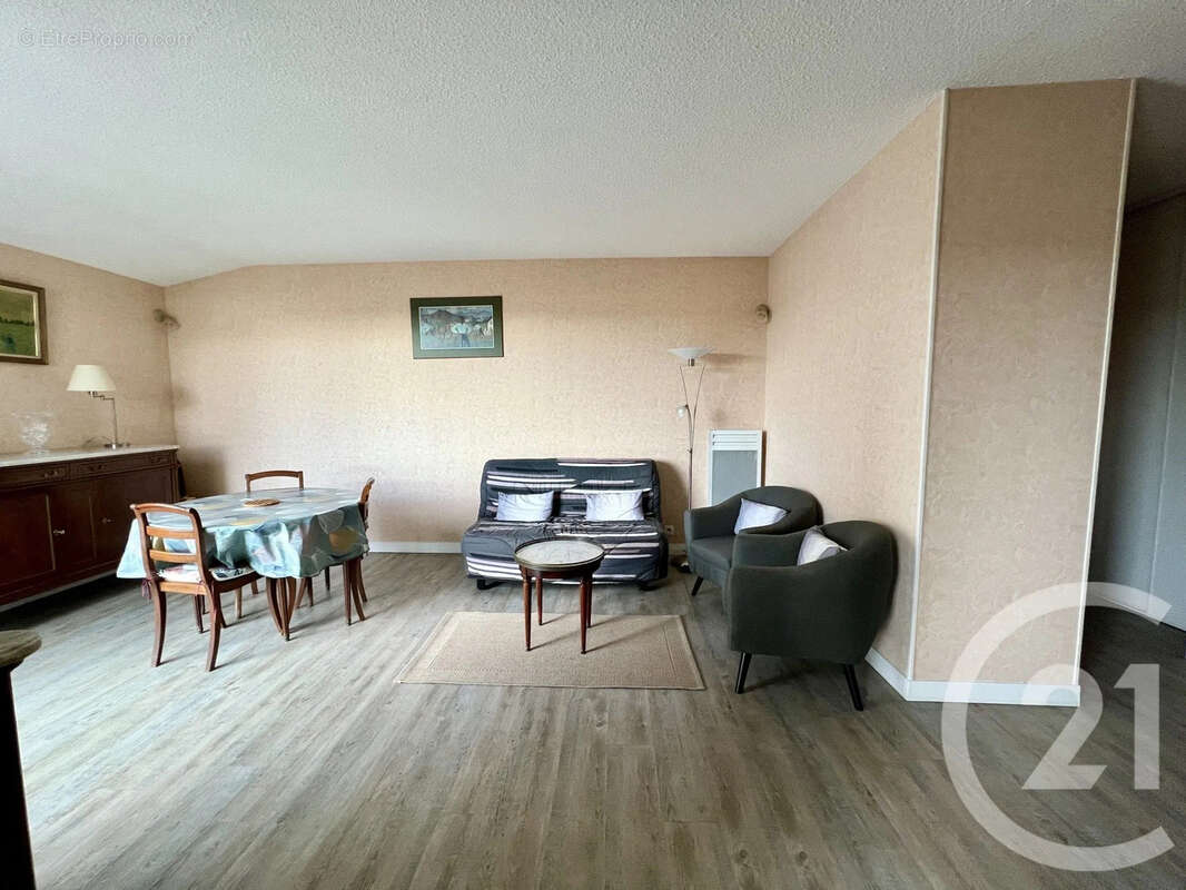 Appartement à CAMBO-LES-BAINS