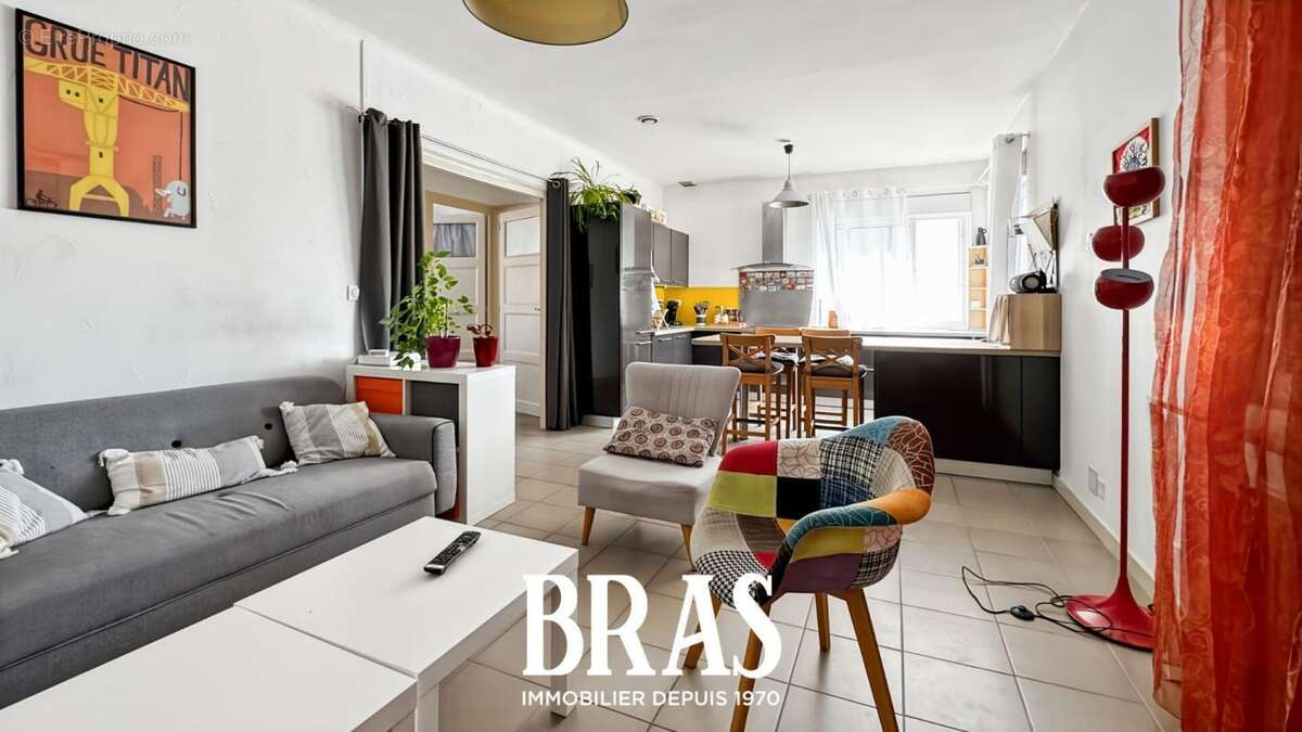L'esprit "Maison", le confort d'un appartement : Un T4 unique à Rezé - photo 3
