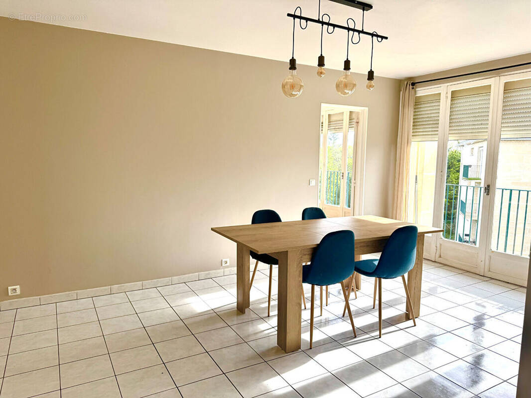 Appartement à MAISONS-LAFFITTE