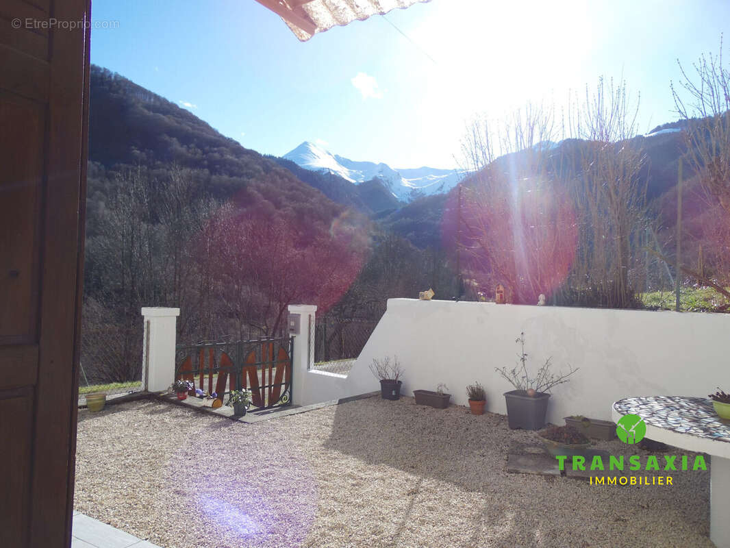 Terrasse - Maison à SAINT-LARY
