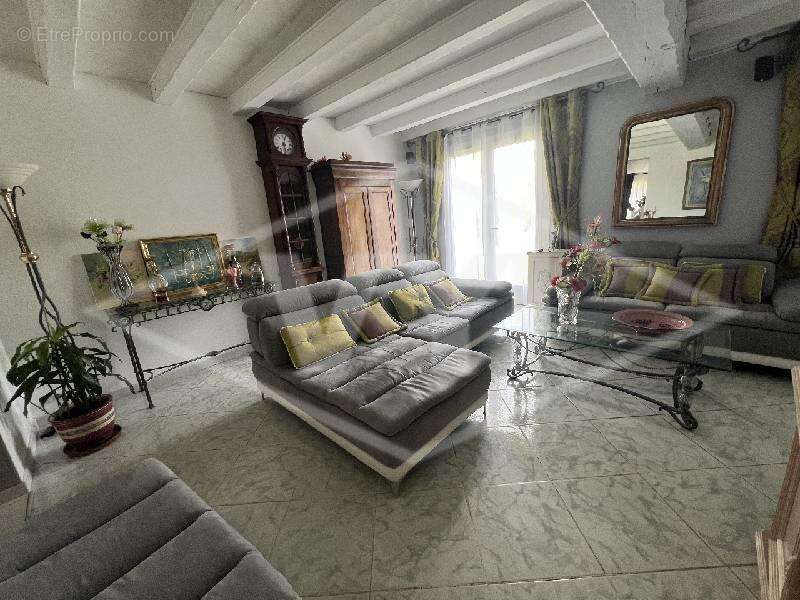 Maison à QUINCY-SOUS-SENART