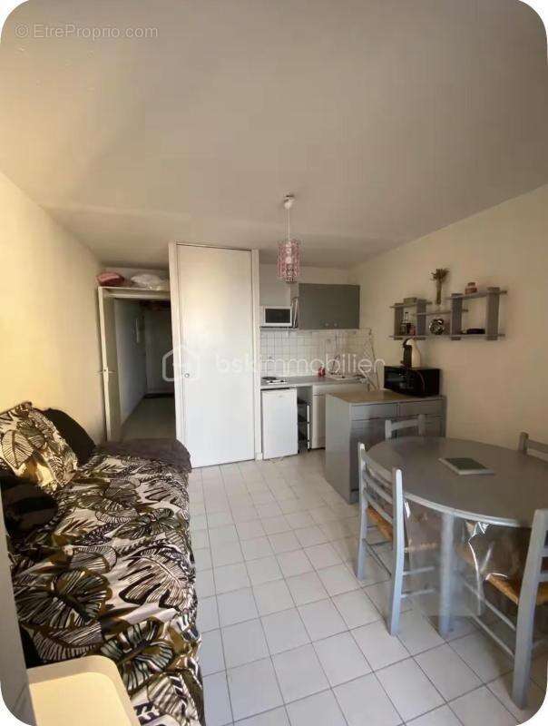 Appartement avec coin nuit et loggia vue mer - photo 3