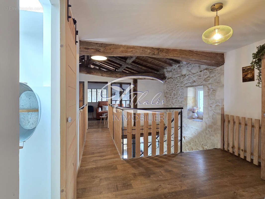 Maison à VILLEGOUGE