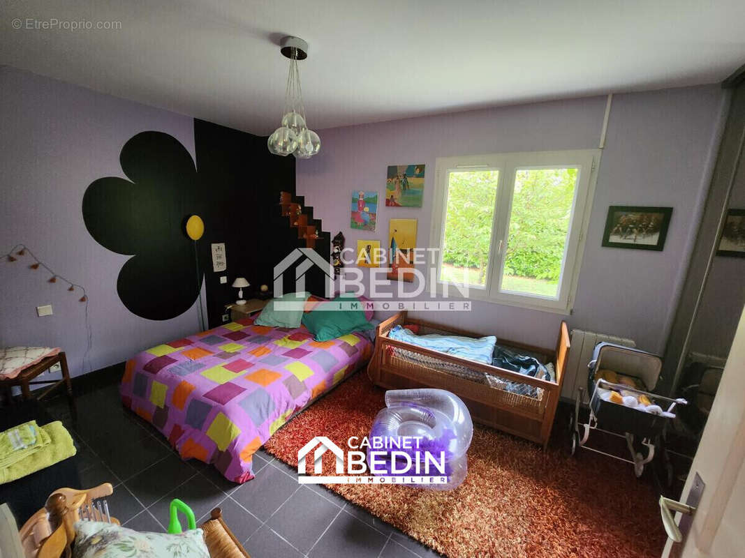 Maison 160 m² à Arbanats  - photo 6
