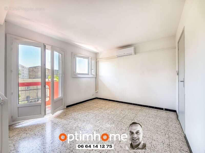 Nîmes Grezan - T2 Climatisé : Balcon, garage et grande cave - photo 3