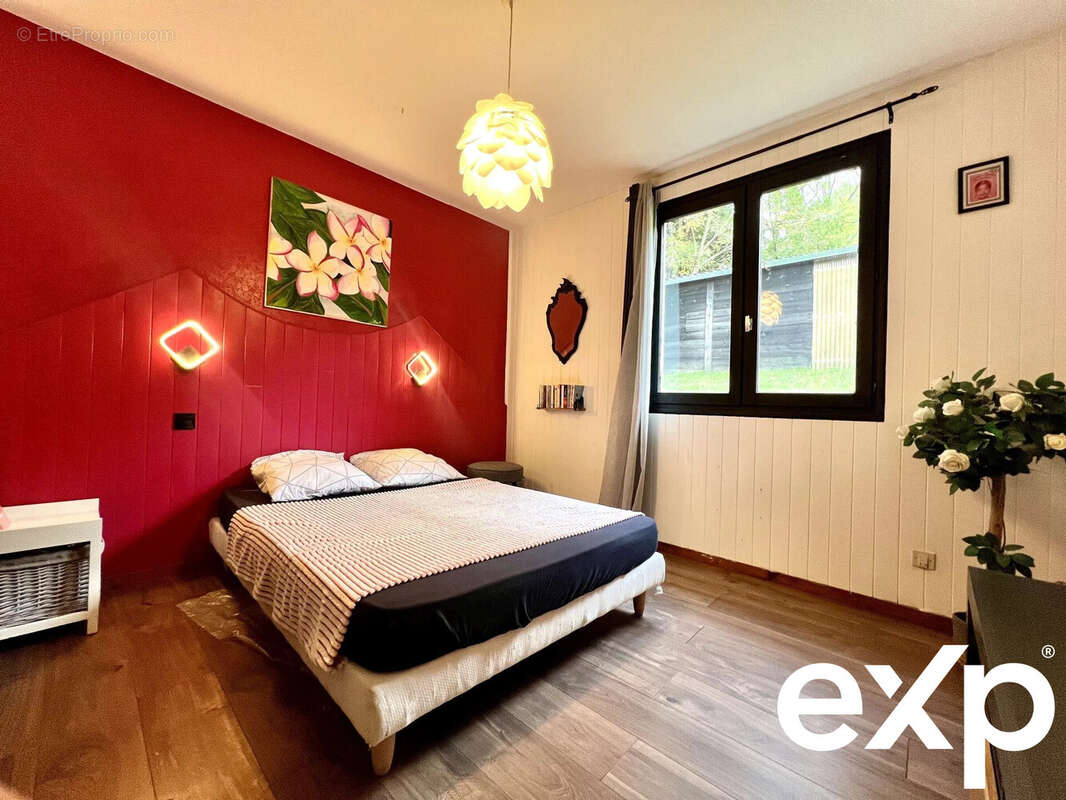 Maison à SAINT-LAURENT-DES-VIGNES