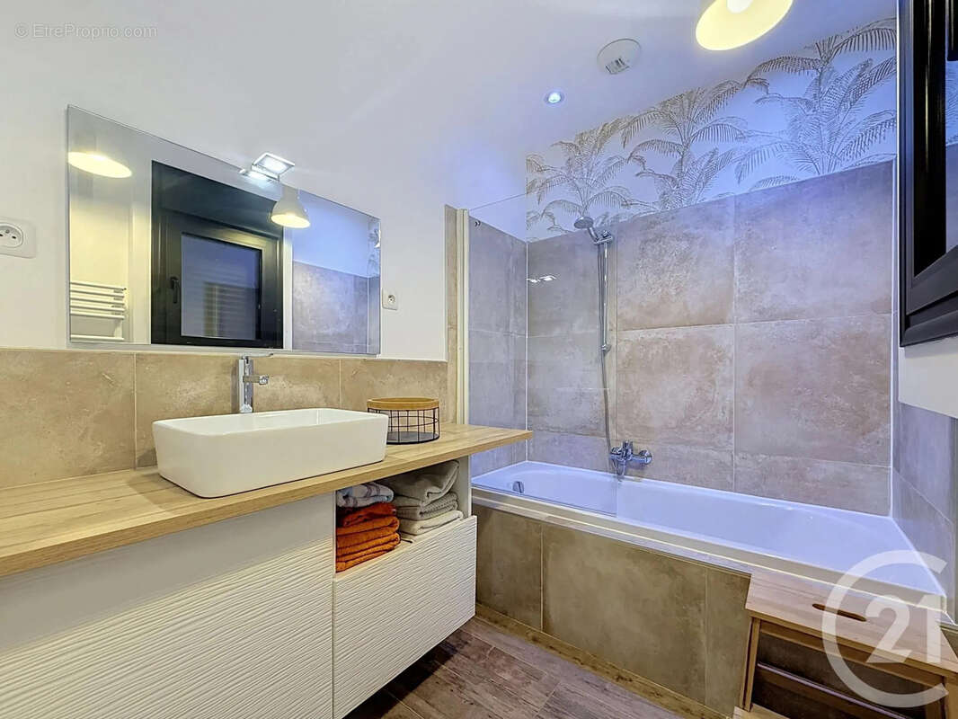 Maison 233 m² à Saint-Parres-Aux-Tertres  - photo 12