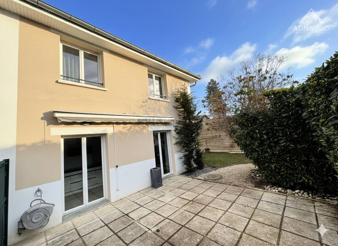 Maison à SAINT-JEAN-DE-GONVILLE