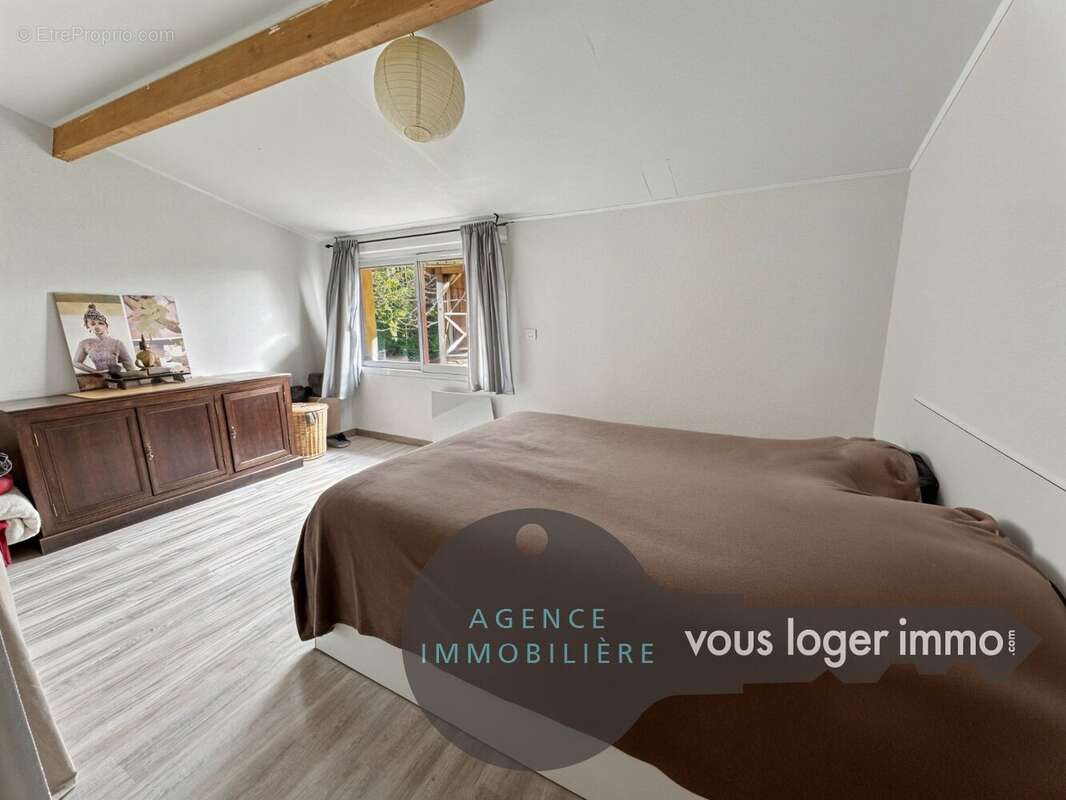 Maison à SAINT-CLAR-DE-RIVIERE