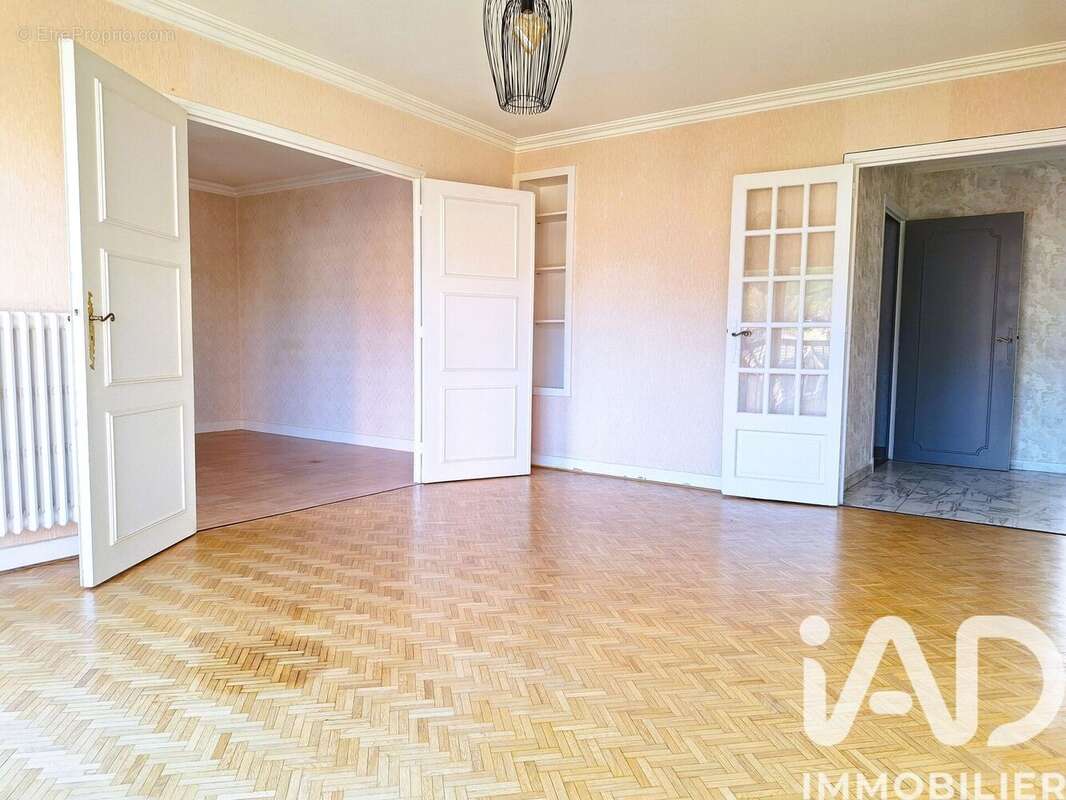 Photo 3 - Appartement à AURILLAC