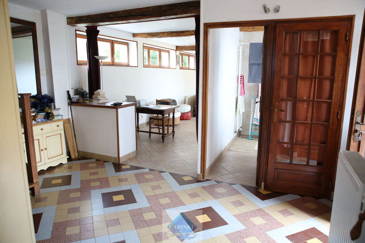 Belle maison en brique et silex - photo 2